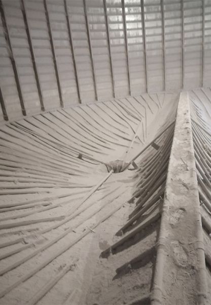 水泥庫清庫，清理鋼板倉