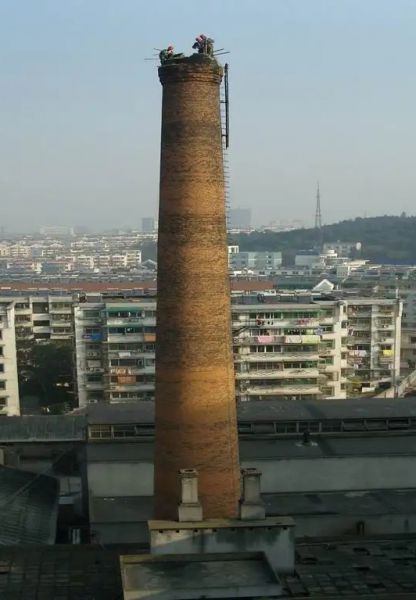 煙囪拆除，水塔拆除