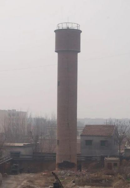 煙囪拆除，水塔拆除